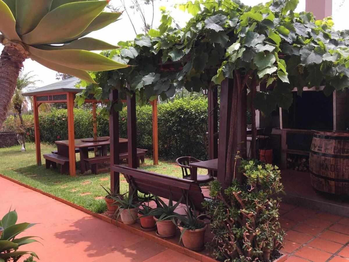 Vila Gama Apartamentos Rodeados De Natureza Machico  Exterior photo